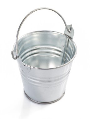 boş metal kova