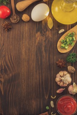 otlar ve baharatlar kenarlık