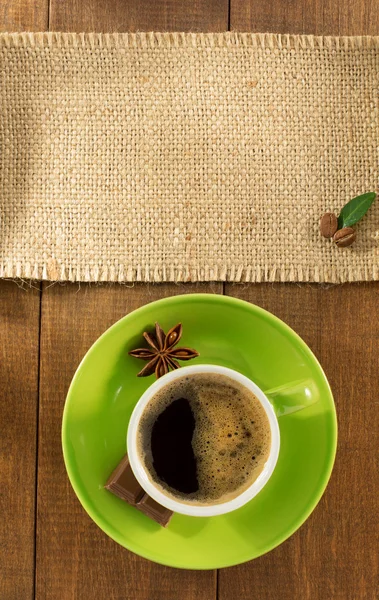 Tasse Kaffee mit Anis und Schokolade — Stockfoto