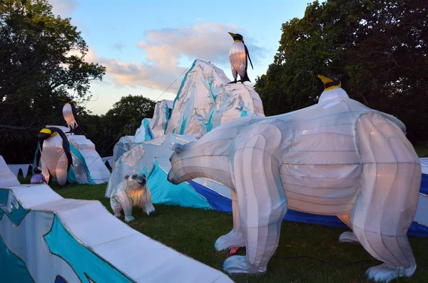 Ručně vyráběné lampióny čínský drak v Aucklandu Lantern Festival — Stock fotografie