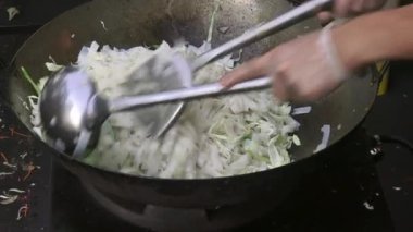 Fried lahana Çin yemeği