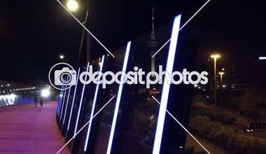 Auckland Yeni Zelanda parlak pembe cycleway