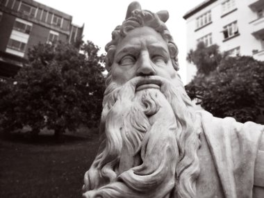 Moses heykel portresi 