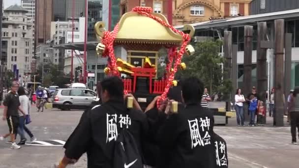 Auckland Apr 2016 Japanska Helgedom Som Transporteras Templet Procession Shinto — Stockvideo