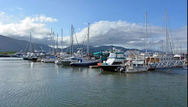 Cairns Marlin Marina em Queensland Austrália — Fotografia de Stock