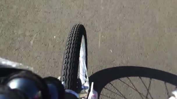 Kinderfahrradtour — Stockvideo