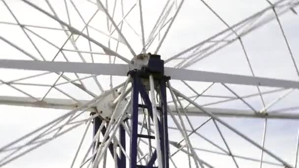 Giant wheel axle — Stock Video