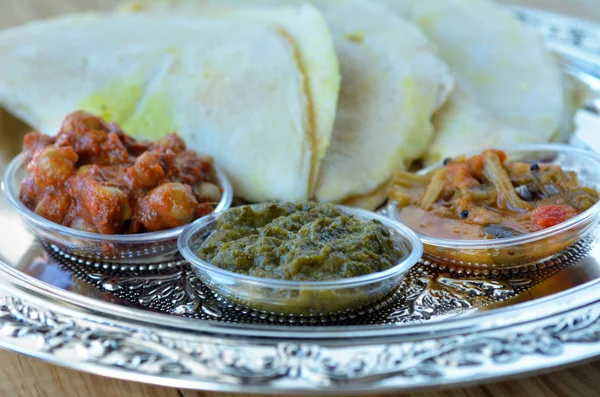 Comida indiana, Masala Dosa com Sambar e Channa Masala — Fotografia de Stock