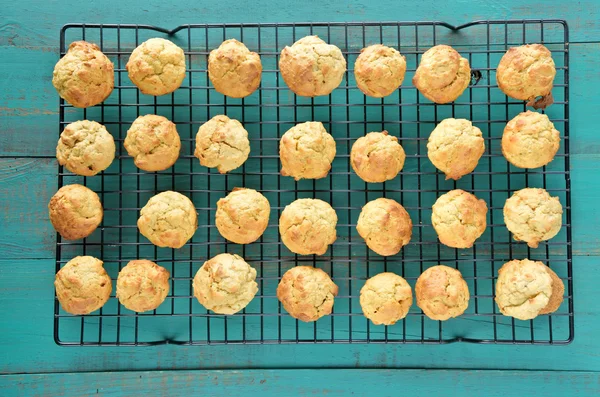 Lägenheten låg syn på muffins mini tårtor — Stockfoto