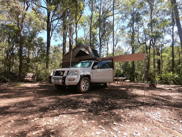 Dwellingup Dec 2020 Recreation Vehicle Roof Top Tent Camp Site — 图库照片