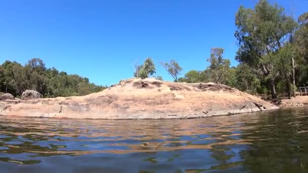 Paisaje Vista Piscina Agua Vacía Perth Hills Australia Occidental — Vídeo de stock