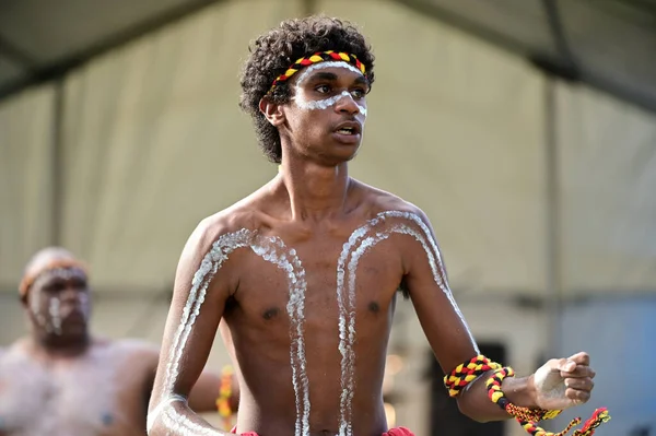 Perth Jan 2021 Aborígenes Australianos Pessoas Dançando Dança Tradicional Durante — Fotografia de Stock