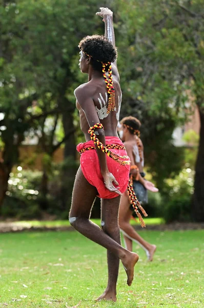 Perth Jan 2021 Aboriginska Australiensare Män Dansar Traditionell Dans Australien — Stockfoto