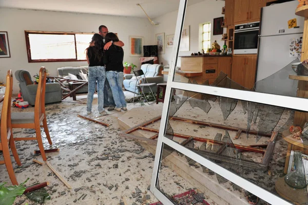 Eshkol Isr Jan 2009 Palestinian Rocket Hit Israeli Family House — 图库照片