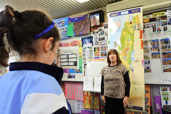 Perth May 2021 Jewish Teacher Teaching Jewish Student Naomi Ben — Foto de Stock