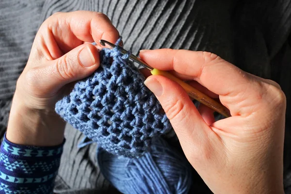 Pov Point View Woman Crocheting Small Bag Home — Stock Photo, Image