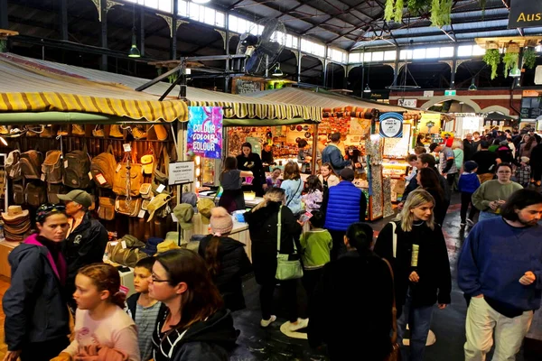 Fremantel Julho 2021 Coroado Pessoas Que Visitam Nos Mercados Fermentais — Fotografia de Stock