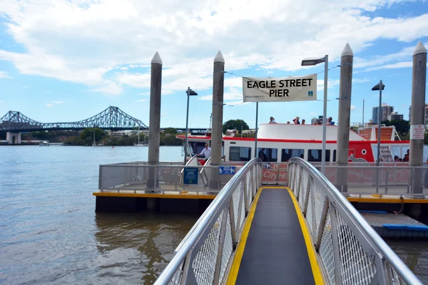 Banchina traghetto Eagle Street Pier a Brisbane — Foto Stock