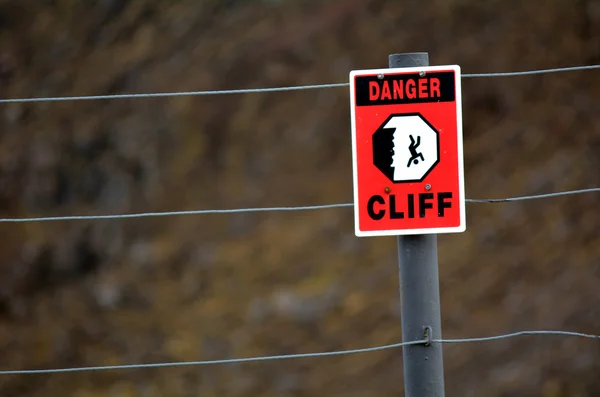 Sign and symbol of danger Cliff — Stock Photo, Image