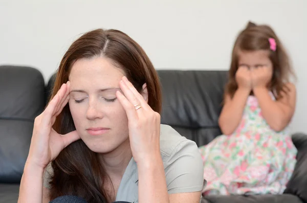 Triste mãe e filha — Fotografia de Stock