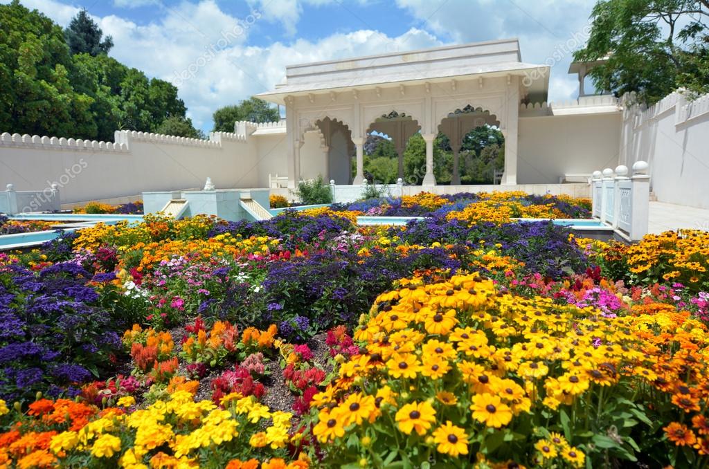 Indian Char Bagh Garden in Hamilton Gardens New Zealand Stock Editorial Photo © lucidwaters