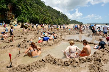 Sıcak su Bech - Yeni Zelanda
