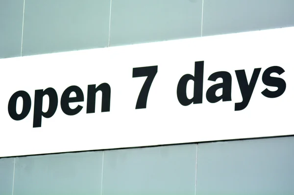 Open 7 Days sign — Stock Photo, Image