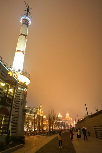 Shanghai - de Bund of Waitan — Stockfoto