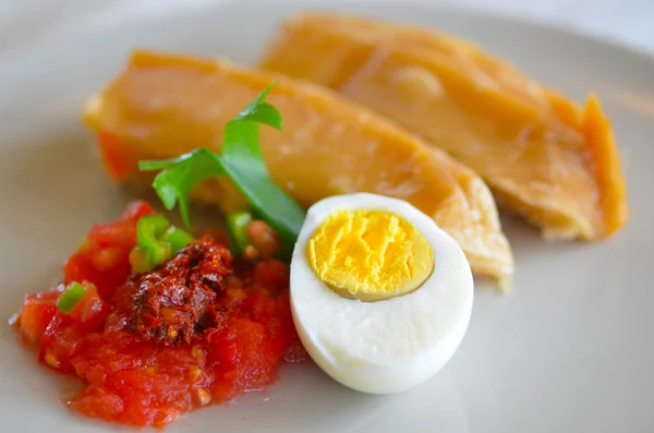 Jachnun, Yemenite Jewish pastry served on Shabbat morning — Stok fotoğraf