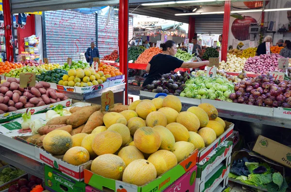 Carmel pazarı shuk hacarmel tel Aviv - İsrail — Stok fotoğraf