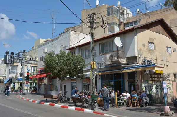 Israeli people dinning in a cafe restaurant in Tel Aviv, Israel — Stock Fotó