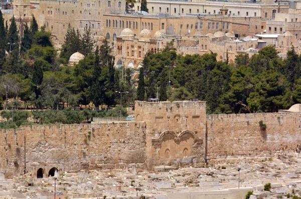 Golden Gate i Jerusalem gamla stadsmuren - Israel — Stockfoto