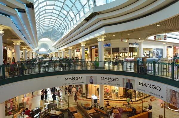 Malhar mall i jerusalem - israel — Stockfoto