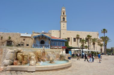 kedumim kare zodyak çeşme