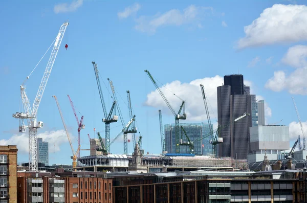 Novos edifícios de construção em City of London — Fotografia de Stock