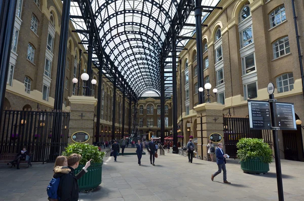 Hays Galleria en Londres Reino Unido — Foto de Stock
