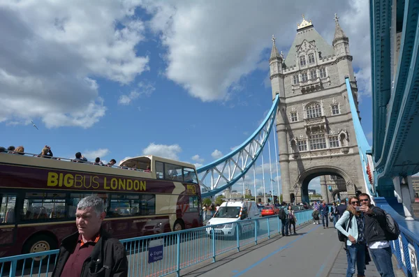 Tower Bridge v Londýně - Anglie Uk — Stock fotografie