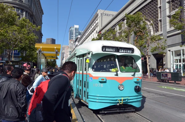 Passengers and San Francisco's original double-ended PCC streetc — стокове фото