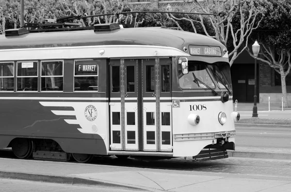 Um dos bondes PCC originais de São Francisco — Fotografia de Stock