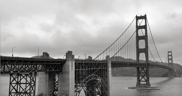 Golden Gate Bridge em São Francisco - CA — Fotografia de Stock