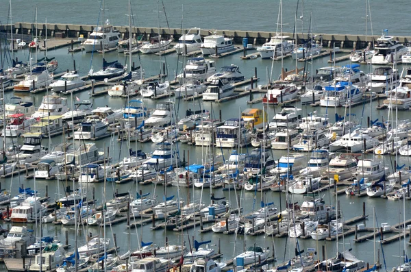 Vista aérea del muelle 39 Marina en Fishermans Wharf San Francisco —  Fotos de Stock