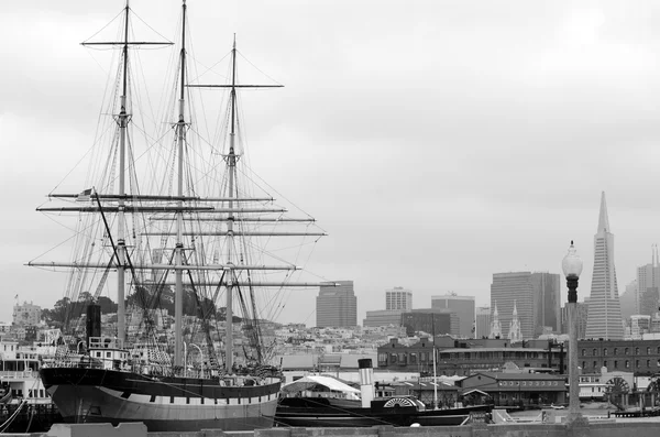 Hyde Street Pier in Fisherman's Wharf in San Francisco - CA — 图库照片