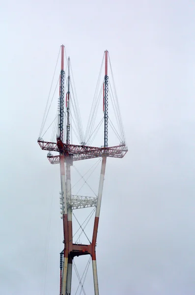 Башня в тумане в Сан-Франциско — стоковое фото