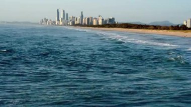Surfers Paradise ile Spit Beach