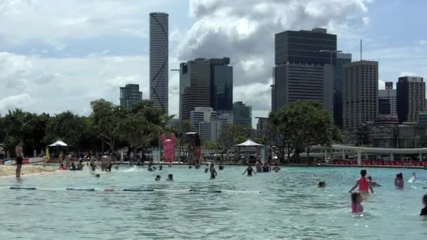 Visitors at Streets Beach in South Bank Parkland — Stock Video