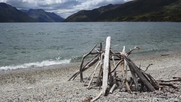 Wakatipu près de Glenorchy dans le sud de l'île — Video