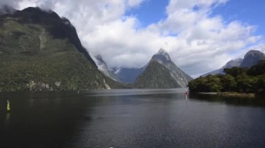 Mitre en yüksek dağ Milford ses