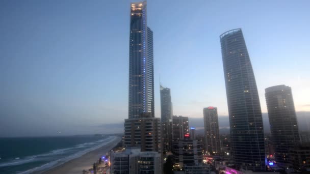 Surfers Paradise Skyline — Stockvideo