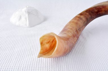 Shofar (horn) ve Yamaka