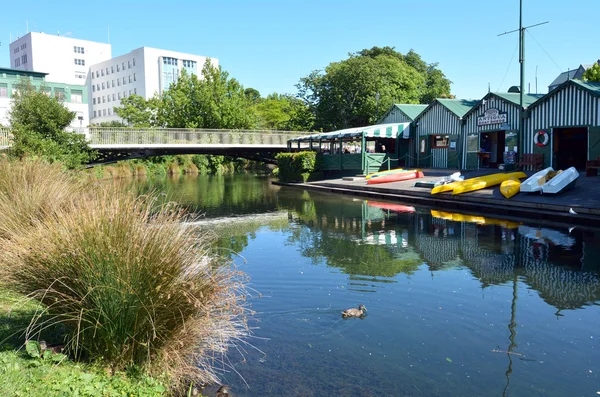 Barracões no rio Avon Christchurch - Nova Zelândia — Fotografia de Stock